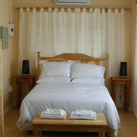 Die Katte Guest House Cottages- Vosburg Eksteriør billede